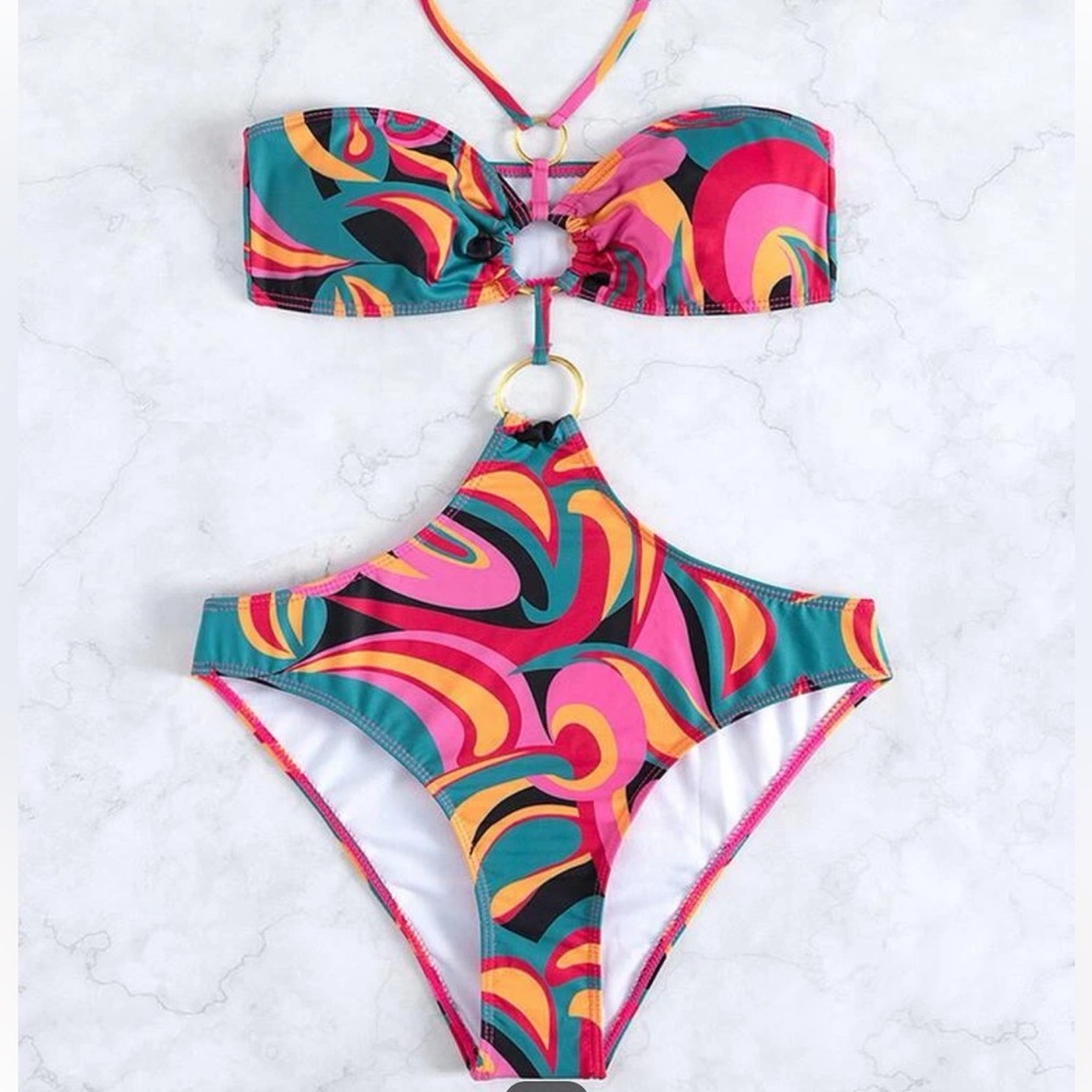 One piece swimsuit